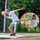 Cá mập đầu búa bất ngờ ‘hạ cánh’ trên sân disc golf