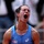 Nữ tay vợt giàu nhất thế giới thua đối thủ 'vô danh' ở Roland Garros