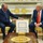 Tổng thống Trump được Đức tặng bản sao giấy khai sinh của ông nội