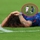 Fan hài hước khi mái tóc Cucurella là ‘cần câu’ thẻ đỏ của Chelsea