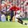 Sao 10 năm khoác áo Man Utd thuyết phục cứu người nghĩ quẩn