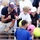 Netizen tìm ra triệu phú ‘cướp mũ’ của trẻ em ở US Open 2025