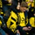 Borussia Dortmund thưởng fan… ‘cai’ điện thoại