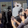 Fan chào đón nhóm nhạc PLAVE bằng... bìa các-tông
