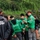 Vì sao nhiều khách du lịch ở Việt Nam lại mặc áo Grab?