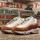 7-Eleven kiện Nike vì đôi Air Max 95 mang màu 'quen quá'