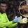 Andre Onana gây rợn người khi 'nâng tầm' liệu pháp giác hơi
