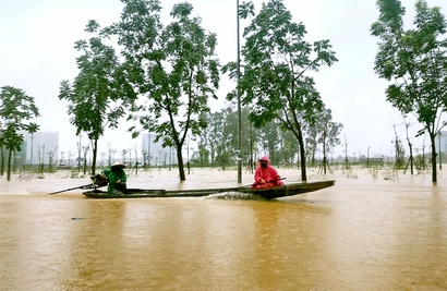 Central Vietnam to face prolonged downpours up to 850mm as river water keeps rising