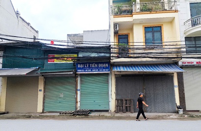 Crackdown leaves Hanoi’s largest confectionery hub quiet as stores shutter
