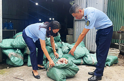 In Vietnam, counterfeit goods shake consumer trust
