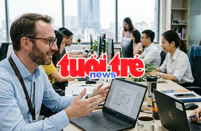 Vietnam Spotlight Podcast: Foreign workers entitled to additional salary payment, 42 foreigners fined over immigration violations