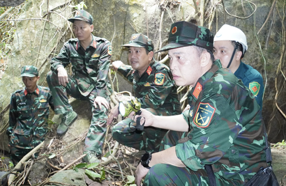 Da Nang launches search for remains of 8 fallen soldiers at wartime cave