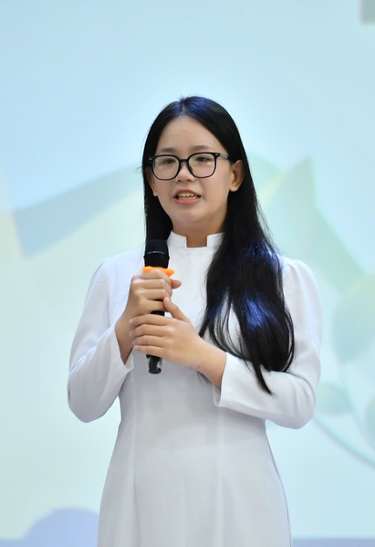 Học bổng Vì tương lai Việt Nam: Những 'hạt phù sa' đi tìm ước mơ nơi miền sông nước