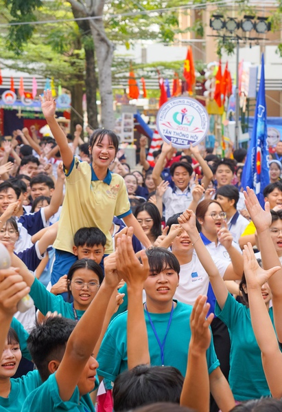 Biểu diễn võ nhạc, thiết kế ấn phẩm số và những điều chỉ có tại Hội trại truyền thống 9-1 cụm 1