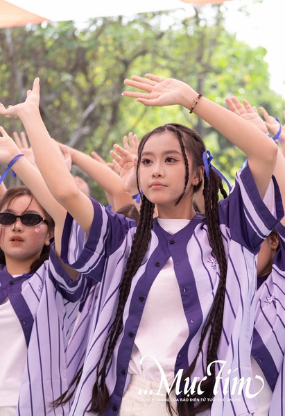 Thầy trò Trường THPT Trung Phú ‘mở tiệc’ kỷ niệm ngày đặc biệt của tháng thanh niên