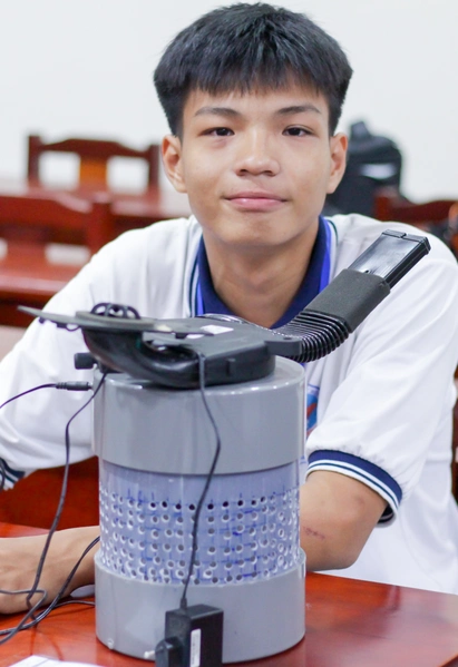 Teen Trường THPT Nguyễn Đình Chiểu 'bung ý tưởng' với 75 sản phẩm STEAM độc đáo