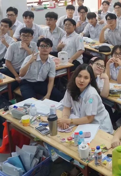 Teen Trường THCS – THPT Nguyễn Khuyến khoe ảnh tự học