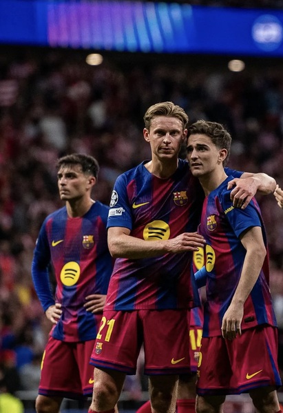 Lamine Yamal ghi bàn, Barcelona vẫn phải dừng bước tại Champions League