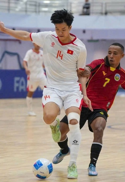 Thua Thái Lan 2-4, tuyển futsal Việt Nam gặp Indonesia ở bán kết