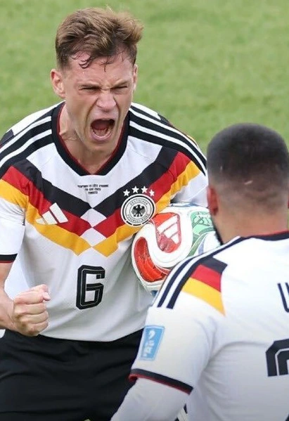 Đức thắng ngược Bờ Biển Ngà để vượt qua vòng bảng World Cup 2026
