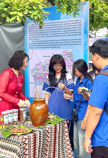 Teen An Giang khám phá sắc màu Nam Bộ