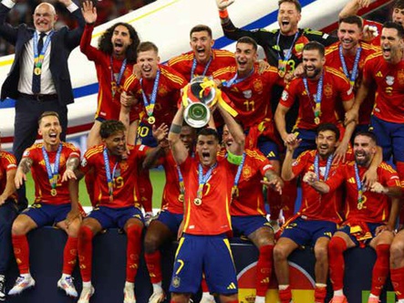 Cúp vô địch Euro 2024 xứng đáng của Tây Ban Nha: Lẽ phải bóng đá!