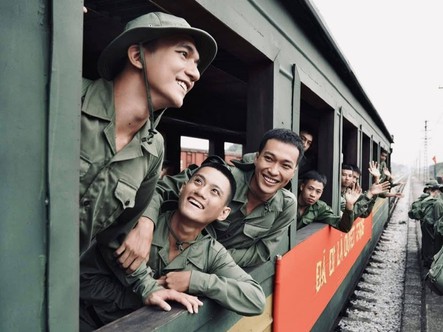 Tối nay, Mưa đỏ chiếu sớm trên kênh Truyền hình Quốc phòng lúc mấy giờ?