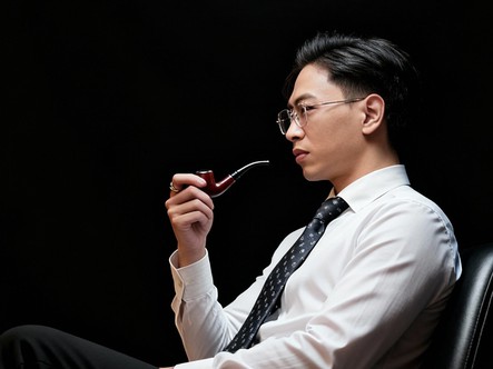 'Tổng tài' Thiên lên mạng nói đạo lý, đặt rap name là GOD trước khi bị bắt