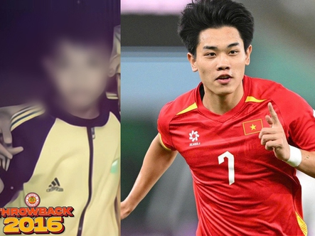 Đình Bắc trông thế nào khi CLB CAHN đu trend #throwback2016?