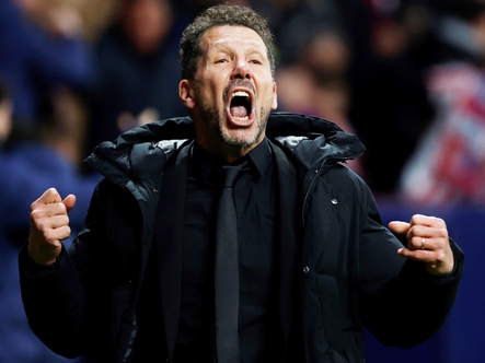 Simeone cà khịa Lamine Yamal khi Atletico Madrid vùi dập Barca 4-0