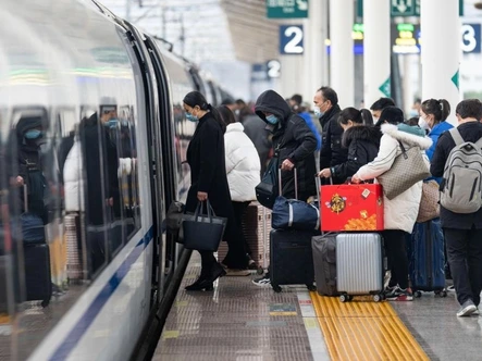 Có một công ty cho nhân viên nghỉ Tết 35 ngày