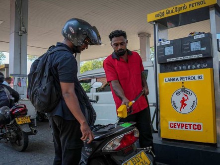 Một quốc gia cho làm việc 4 ngày/tuần vì một lý do 'rất thời sự'