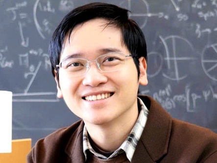 Nhà khoa học Việt chinh phục bầu trời