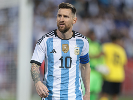 Lionel Messi bị kiện vì không đá trận giao hữu của Argentina