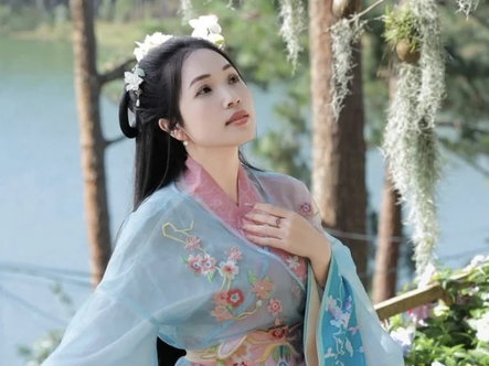 'Cô Long Đà Lạt' thực sự là ai?