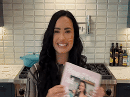 Khi Demi Lovato vào bếp để chữa lành chính mình