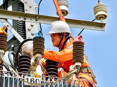 Nắng nóng 2026: Vì sao hóa đơn tiền điện dễ tăng mạnh?