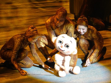 150 nghệ sĩ vẽ giấc mơ trong Mơ show ở rạp xiếc hiện đại nhất Việt Nam