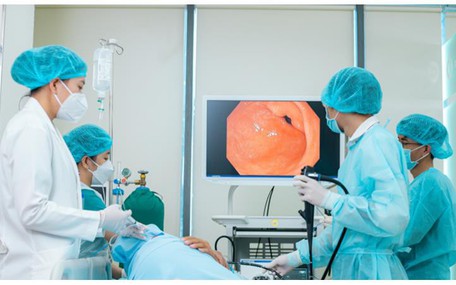 Phòng khám đầu tiên tại TP.HCM có dây nội soi dạ dày XZ1200 từ Nhật Bản