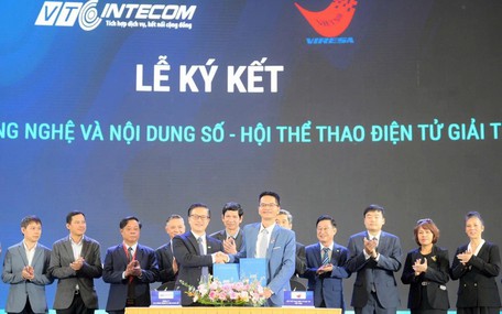 VTC Intecom và VIRESA ký kết hợp tác phát triển thể thao điện tử