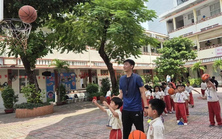 TP.HCM: Các trường dạy online nếu bão Kalmaegi diễn biến phức tạp