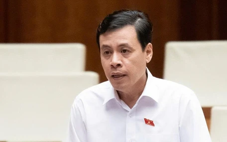 Đại biểu Trần Anh Tuấn: Số môn học nhiều gấp đôi các nước, nên giảm để HSSV 'còn hấp thụ'