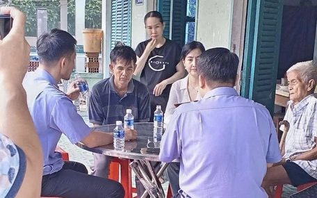 Tạm đình chỉ điều tra đối với tài xế trong vụ nữ sinh ở Vĩnh Long tử vong