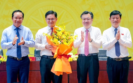 Tân Phó chủ tịch UBND TP.HCM Nguyễn Mạnh Cường cam kết triển khai hiệu quả nghị quyết 98
