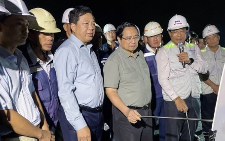 Thủ tướng Phạm Minh Chính chỉ đạo tăng tốc hoàn thiện cầu Nhơn Trạch, kết nối trục chiến lược