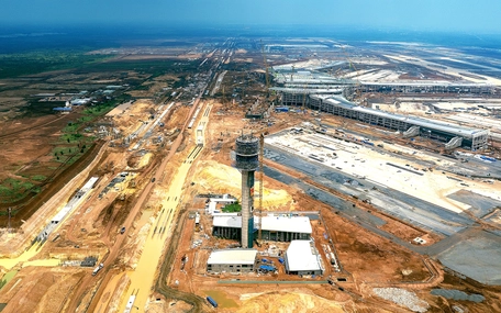 Kết nối sân bay Tân Sơn Nhất - Long Thành: Cần những công trình khẩn cấp