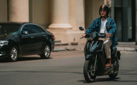 Loạt xe máy điện sạc đầy đi được hơn 200km