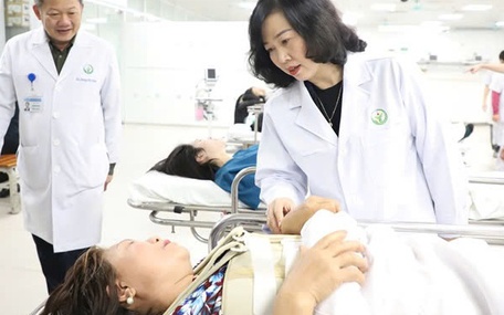 Bộ trưởng Đào Hồng Lan: Miễn viện phí là chủ trương nhân văn và đột phá