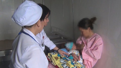 Cứu sống sản phụ vỡ tử cung do nhau cài răng lược