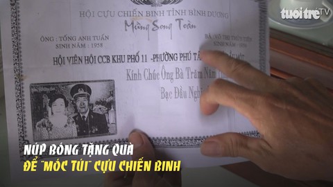Núp bóng tặng quà để "móc túi" cựu chiến binh